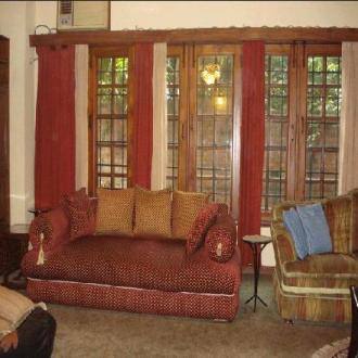 Stay In A Homestay In Delhi, New Delhi 4